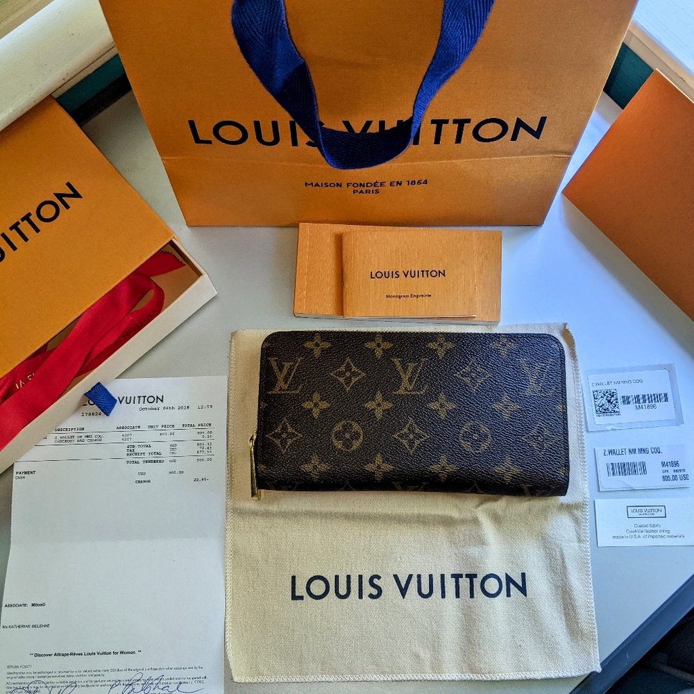 Louis Vuitton Zippy Monogram Wallet Red Liner